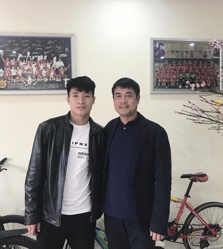 Tết của U23: Người khoe ảnh lãng mạn với bạn gái, người vui vẻ sum họp bên gia đình